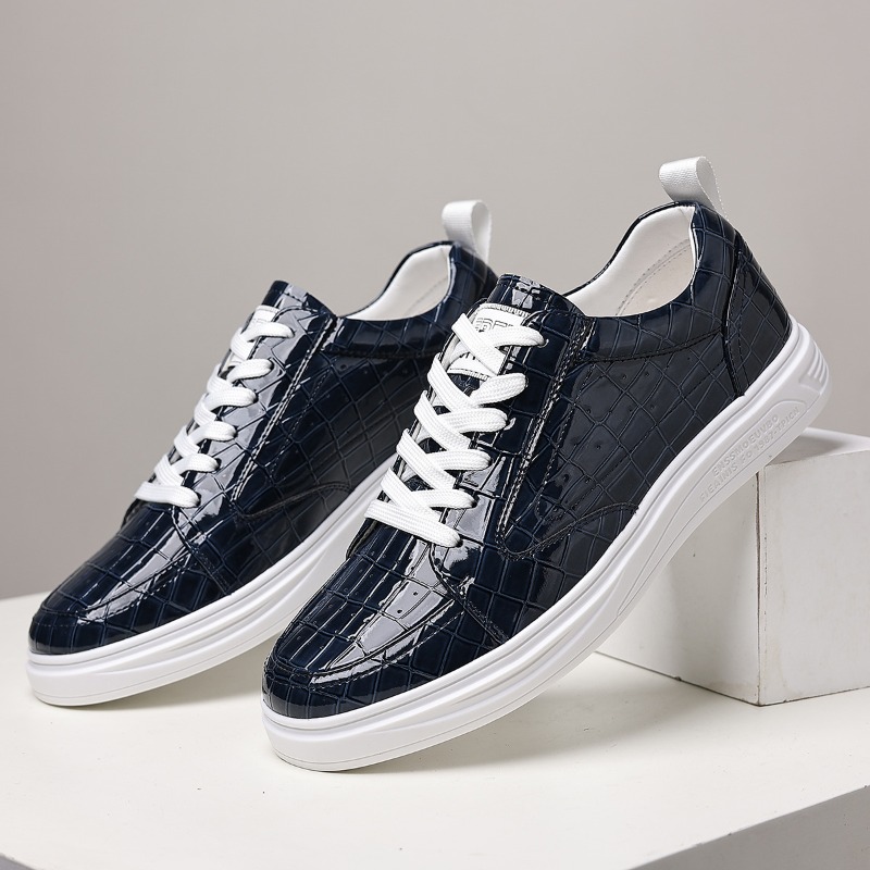 Men'S Fashion Videos - Classic Male Low Top Skate Shoes